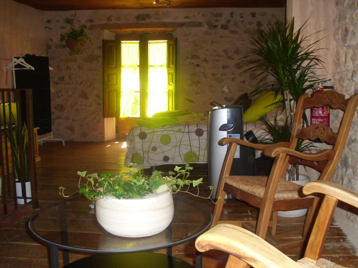 Casa Rural Con Jacuzzi Taberna Del Tio Pedro Cabanas de Polendos Екстер'єр фото